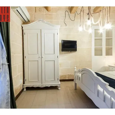 House Of By Holihomes 슬리에마